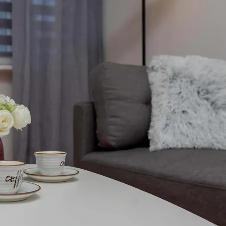 Funkcjonalny Z Balkonem By Renters *